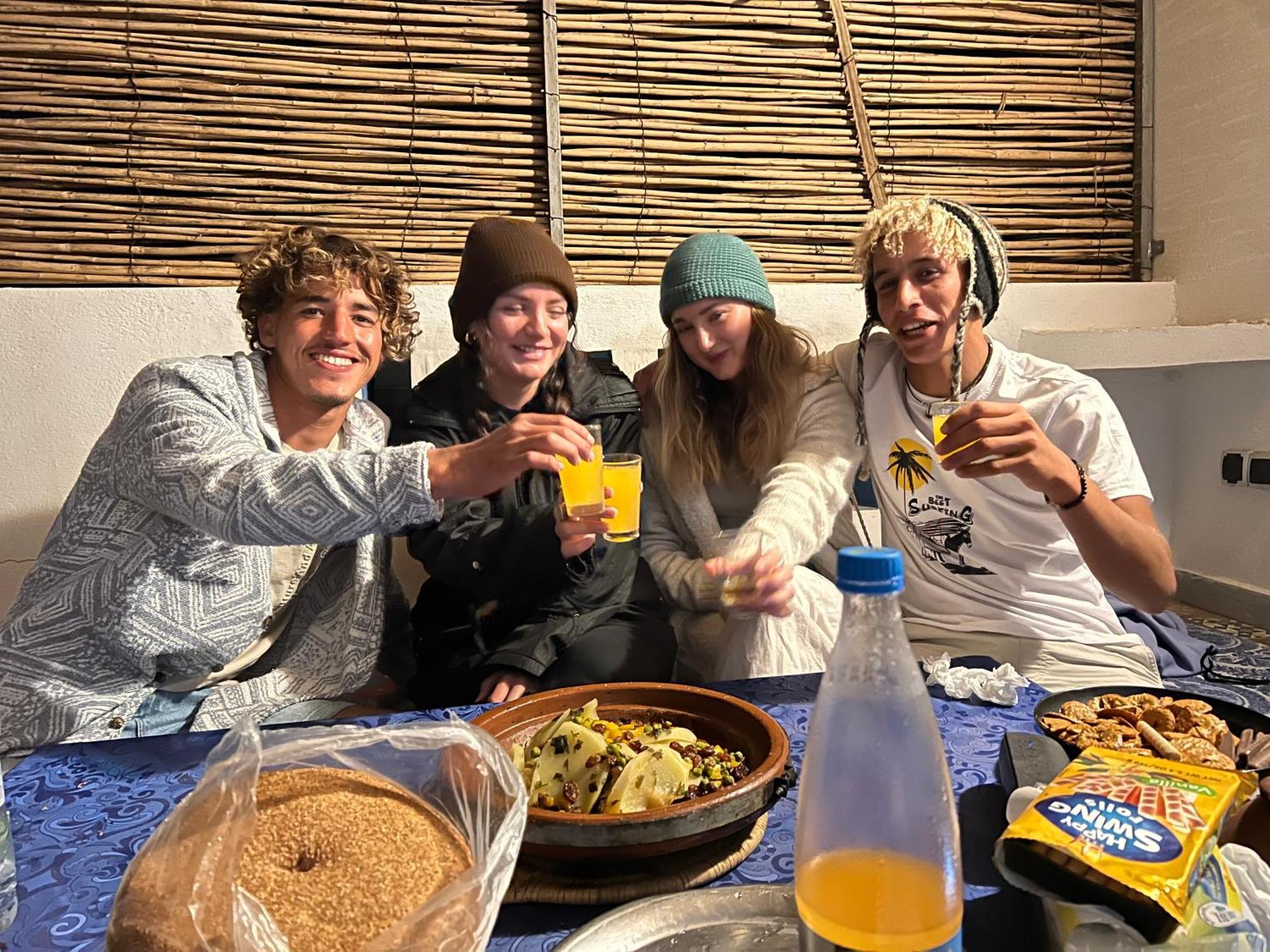 Imsouane Surf Slab Hostel エクステリア 写真